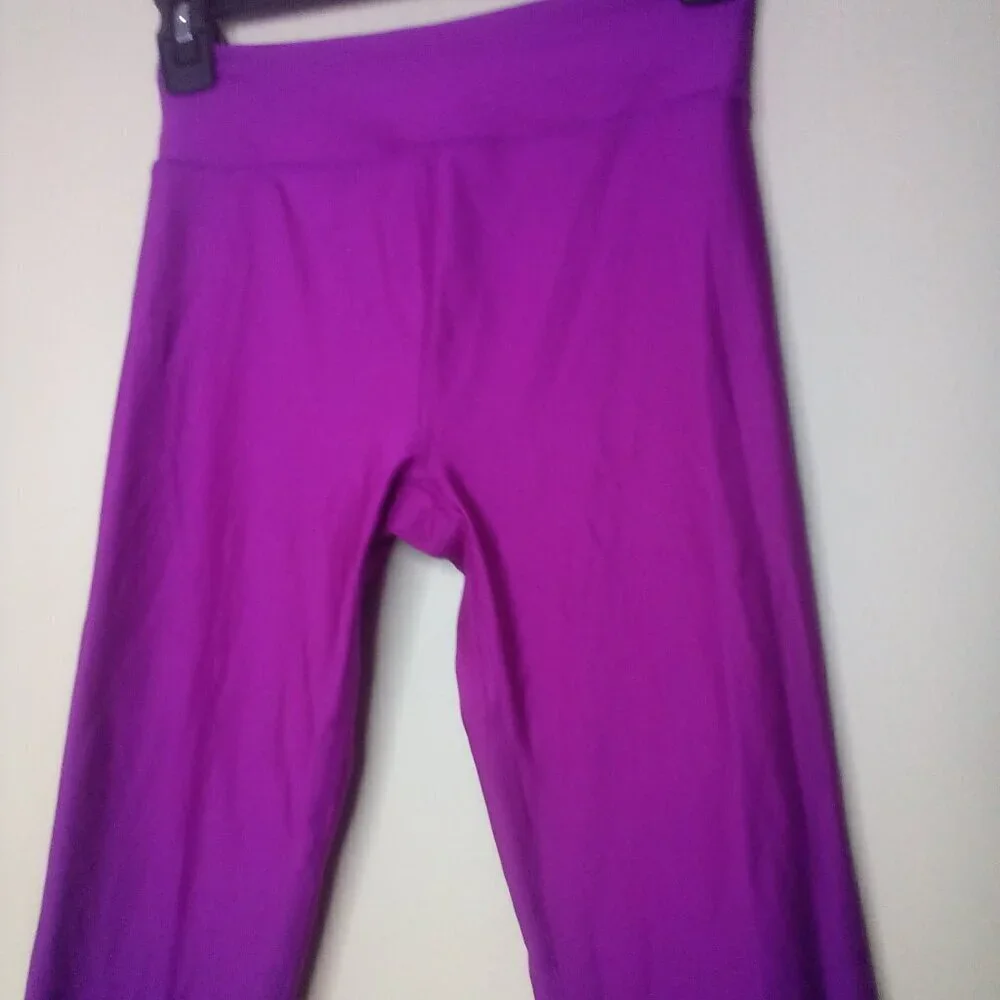 Under Armour Leggings XS Women Compression Heat Gear Active Athletic Purple Pink